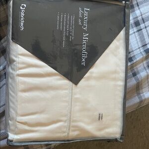 Microfiber Sheet Set - Ivory